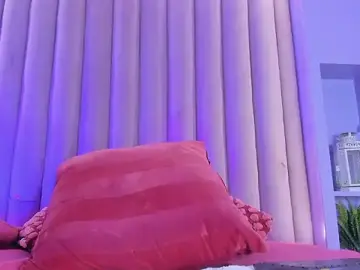 Stripchat Watch Live Sex Cams of CristalCornner_