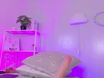 Stripchat Watch Live Sex Cams of CristalCornner_