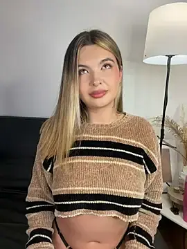 Stripchat Best live sex cam show of Odett_
