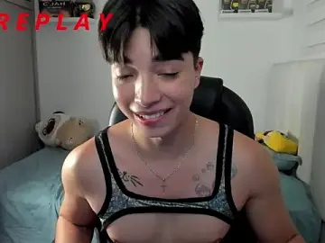 Stripchat Live Sex Cam of santy7v7