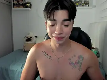 Stripchat Adult Webcam of santy7v7