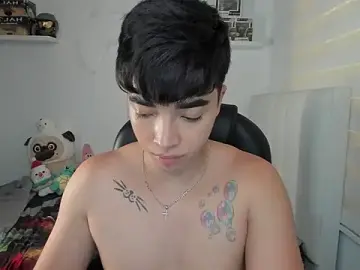 Stripchat Best live sex cam show of santy7v7