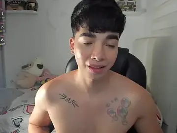Stripchat Watch Live Sex Cams of santy7v7