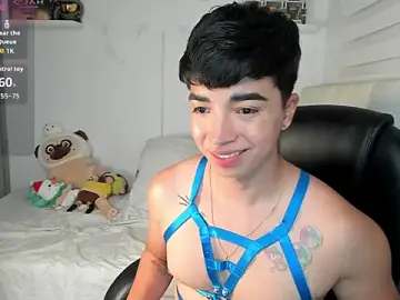 Stripchat Live Sex of santy7v7