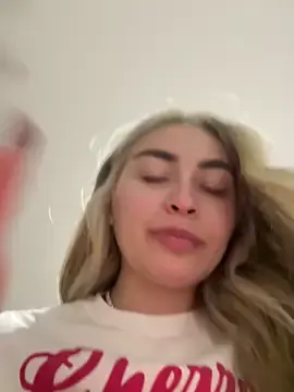 Stripchat Best live sex cam show of emma_oxford