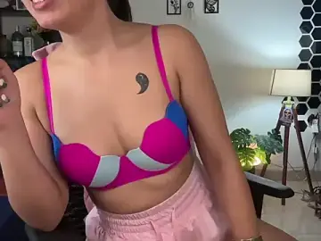 Stripchat Best live sex cam show of roseofvenom