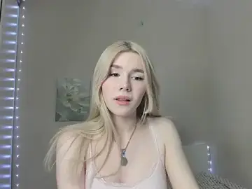 Stripchat Free Live Porn of Alisa_Black_Star