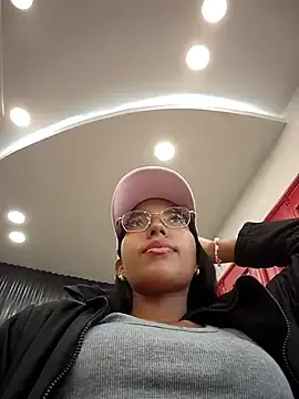 Stripchat Live Porn of SheenaBrooke