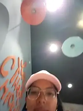 Stripchat Adult Webcams of SheenaBrooke