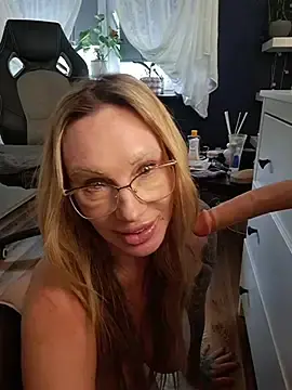 Stripchat Watch Live Sex Cams of missjenn_x