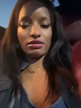 Stripchat Free Live Porn of NicoleCocksXXX