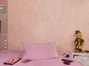 Stripchat Live Porn of littleebonymommy