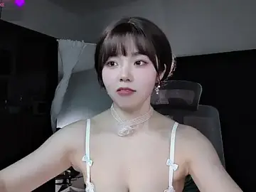 Stripchat Free Porn Cam of -miao--baby