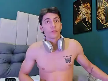 Stripchat Live Sex Cam of AlessandroDybala