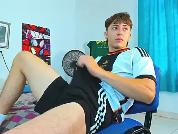 Stripchat Sex Cam of AlessandroDybala