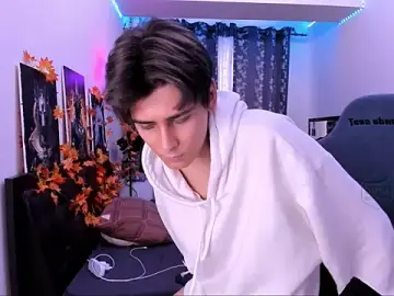 Stripchat Live Sex Cam of Foxicfu