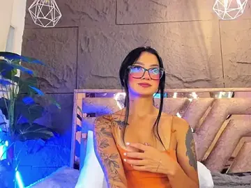 Stripchat Free Live Porn of mariiana-diaz