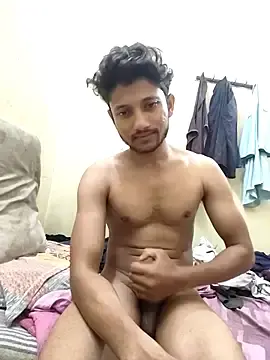 Stripchat Free Porn Cam of Indiandaddy11