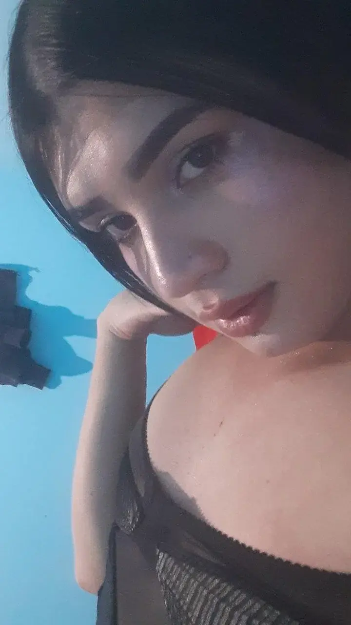 andrea_hilton_