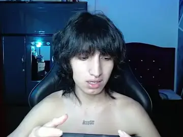 Stripchat Nude Webcam of littlextreme