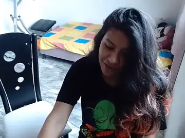 Stripchat Free Porn Cam of maye_dan