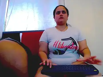 Stripchat Free Porn Cam of brunnette_hot