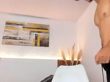 Stripchat Watch Live Sex Cams of zander_2120