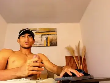 Stripchat Private Sex Chat of zander_2120