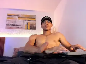 Stripchat Adult Webcams of zander_2120