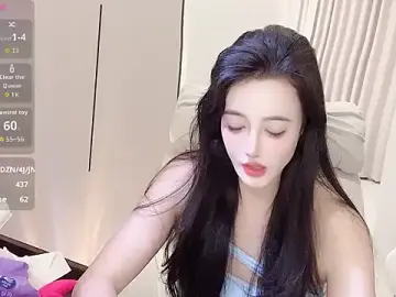Stripchat Nude Webcam of Boling66