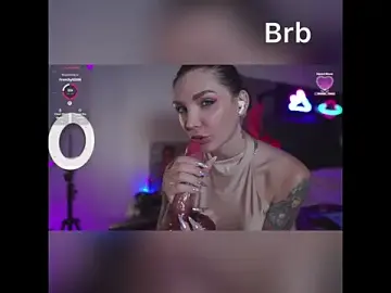Stripchat Sex Chat of Lady3Holes