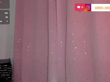 Stripchat Adult Webcam of RedMeloddy