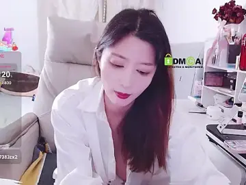 Stripchat Best live sex cam show of Tangtang-baby