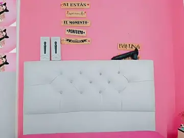 Stripchat Live Sex Cam of valentina_princess_