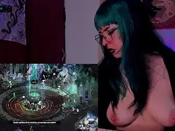 Stripchat Live Sex Cam of Hisato111