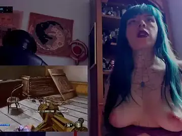 Stripchat Live Sex Cam of Hisato111