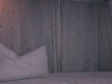 Stripchat Free Live Porn of Miiafoxxx