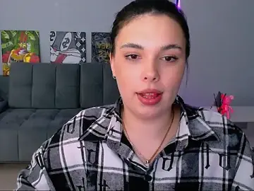 Stripchat Adult Video Chat of queenofthesense_