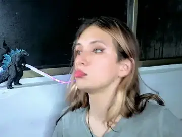 Stripchat Free Live Porn of Feniix__