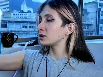 Stripchat Free Porn Cam of Feniix__