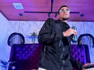 Stripchat Sex Chat of DrakeNeumann