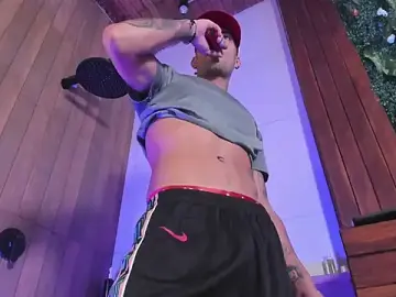 Stripchat Free Live Porn of DrakeNeumann