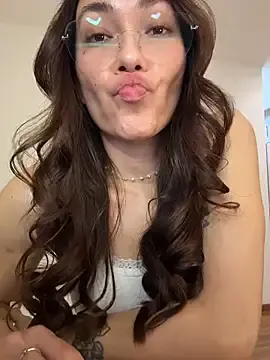 Stripchat Watch Live Sex Cams of MichelleFerry_