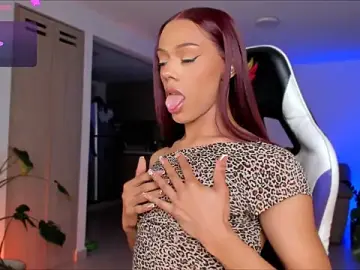 Stripchat Adult Video Chat of _MissViolet_