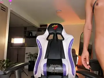 Stripchat Nude Webcam of _MissViolet_