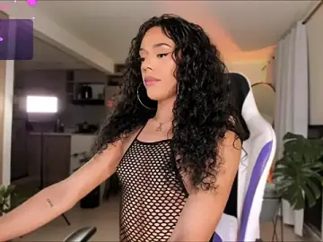 Stripchat Adult Webcams of _MissViolet_