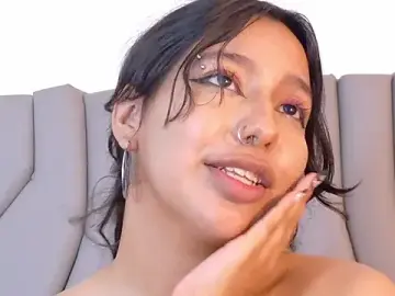 Stripchat Best live sex cam show of ParanoidTemptaion_