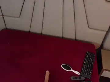 Stripchat Watch Live Sex Cams of ParanoidTemptaion_