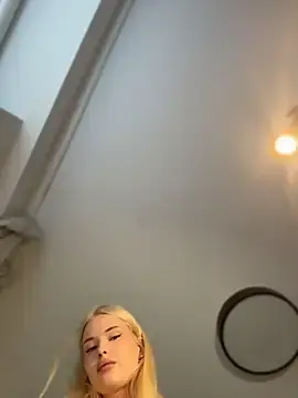 Stripchat Watch Live Sex Cams of Vladamais