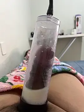 Stripchat Live Sex of boysquirt